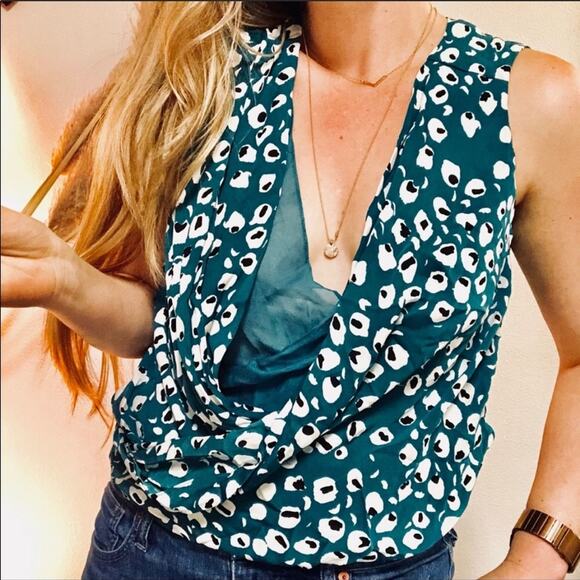 DvF Diane Turquoise Green Polka Dot Printed Silk Double Deep VNeck Layer Tank 4 - Picture 1 of 9